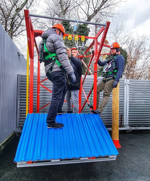 г. Краснодар. ГК "АТОН-ЮГ" используют при обучении сертифицированный верхолазный полигон "АЛЬПИНИСТ" г. Краснодар. ГК "АТОН-ЮГ" используют при обучении сертифицированный верхолазный полигон "АЛЬПИНИСТ"